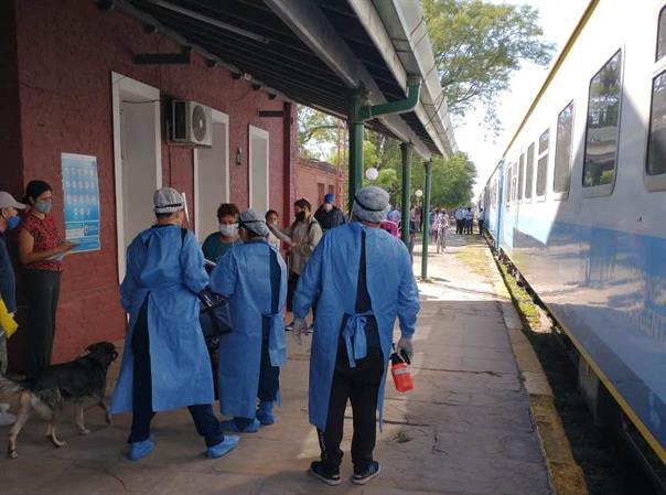 Fuerte control en la primera parada del tren en suelo santiagueño