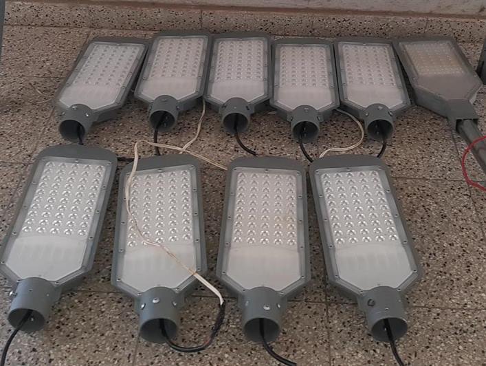 Frías: Robaron 18 lámparas led de una plaza y cayeron presos
