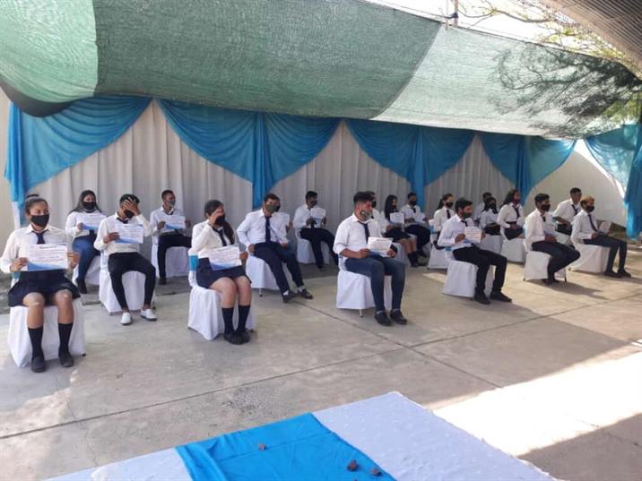 Emotivo acto de egresados del Agrupamiento 86103 de Cañada Escobar Emotivo acto de egresados del Agrupamiento 86103 de Cañada Escobar