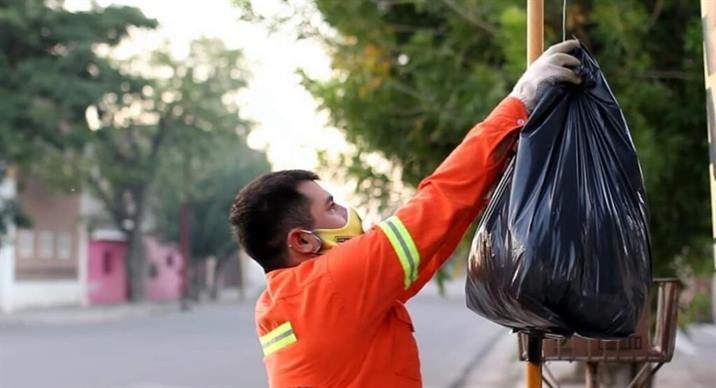 Alertan sobre falsos operarios que recorren domicilios en la Capital Alertan sobre falsos operarios que recorren domicilios en la Capital