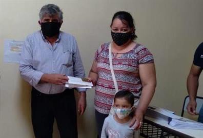 N. Esperanza: Más de 800 personas recibieron tarjetas Alimentar N. Esperanza: Más de 800 personas recibieron tarjetas Alimentar