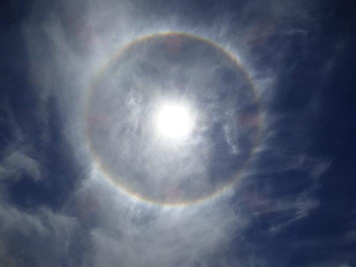 Un halo solar deslumbró a los vecinos de Tintina Un halo solar deslumbró a los vecinos de Tintina