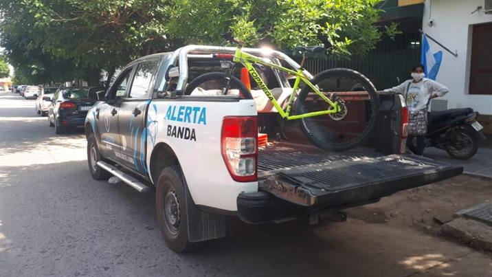 La Banda: robó, huyó, lo pescaron y se entregó La Banda: robó, huyó, lo pescaron y se entregó
