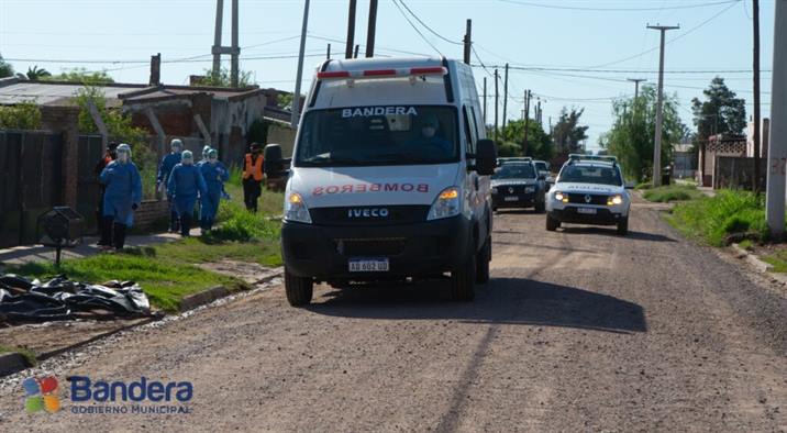 Bandera refuerza controles sanitarios por los barrios Bandera refuerza controles sanitarios por los barrios