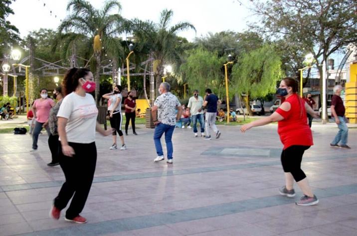 El programa “Vive en La Banda, Verano sano” inició con rotundo éxito