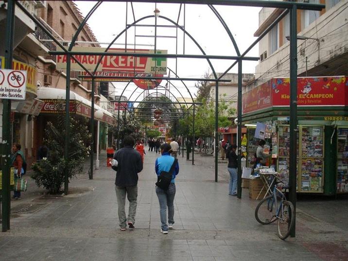 Inicia la obra de remodelación de la peatonal Absalón Rojas