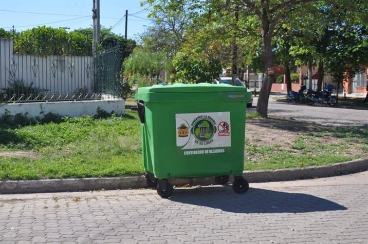 Instalaron contenedores en distintos puntos de Fernández Instalaron contenedores en distintos puntos de Fernández
