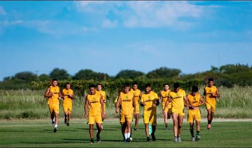 Mitre arranca con Central una serie de partidos amistosos Mitre arranca con Central una serie de partidos amistosos