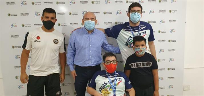 Mirolo recibió a jóvenes deportistas bandeños