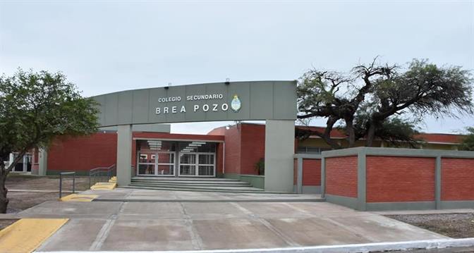 Inauguran nuevo edificio del Colegio Secundario en Brea Pozo
