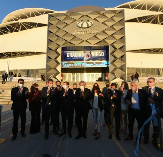 El día llegó: quedó inaugurado el Estadio “Madre de Ciudades”