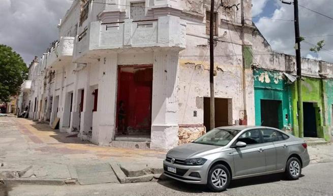 Convertirán el viejo Hotel Italia en un Centro Comercial, Gastronómico y Cultural