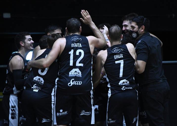Cuarto triunfo consecutivo de Olímpico Cuarto triunfo consecutivo de Olímpico