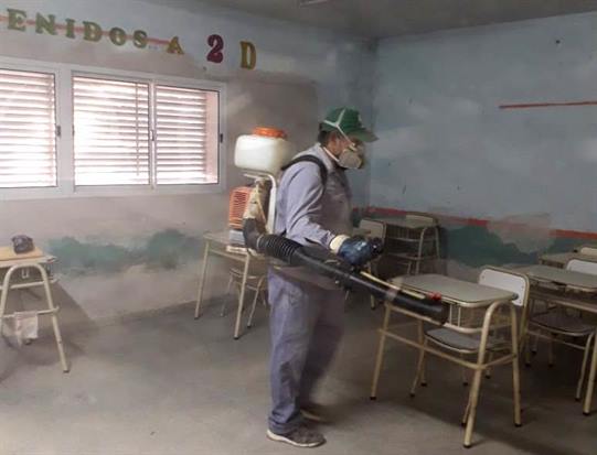Luego de un caso de Covid sanitizaron la Escuela N° 198 Provincia de San Luis