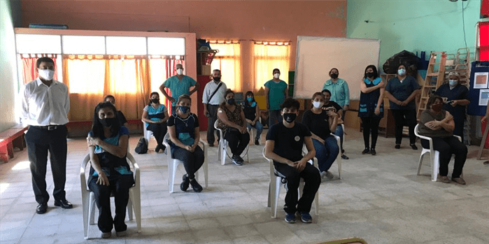 Vacunan a personal educativo en Silípica, Ibarra, Choya y Moreno