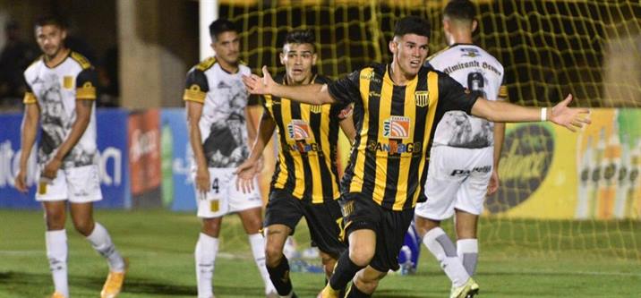 Mitre ganó en casa y está en la cima de la Primera Nacional