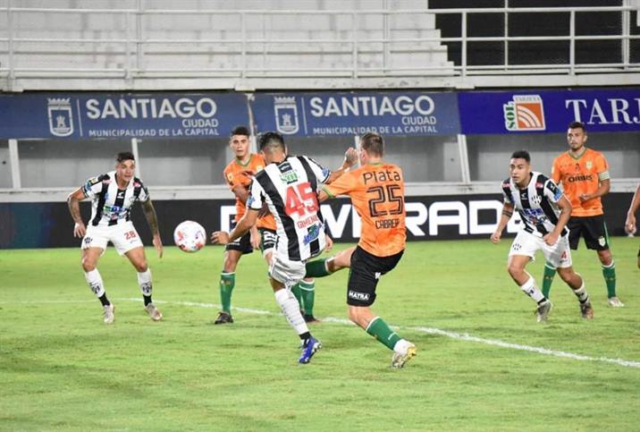 Central Córdoba empató con Banfield en un duro partido