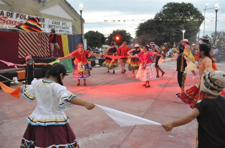 Convocan a los artistas bandeños a sumarse a la beca “Cultura solidaria”