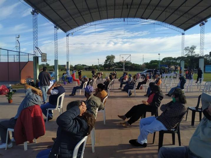 Más de 700 mayores de 60 años serán vacunados contra el covid-19 en Icaño Más de 700 mayores de 60 años serán vacunados contra el covid-19 en Icaño