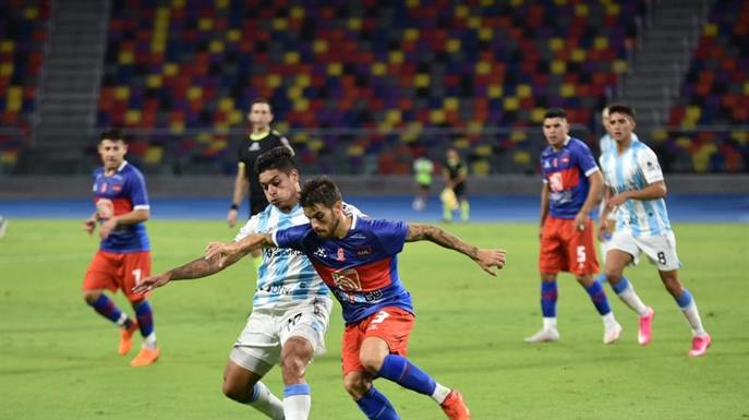 Güemes se quedó sin punta y sin invicto Güemes se quedó sin punta y sin invicto