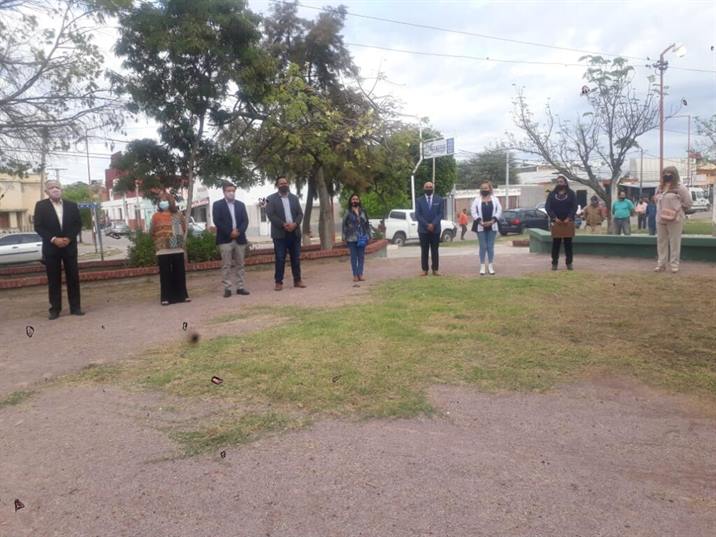 Clodomira rindió homenaje a los héroes de Malvinas Clodomira rindió homenaje a los héroes de Malvinas