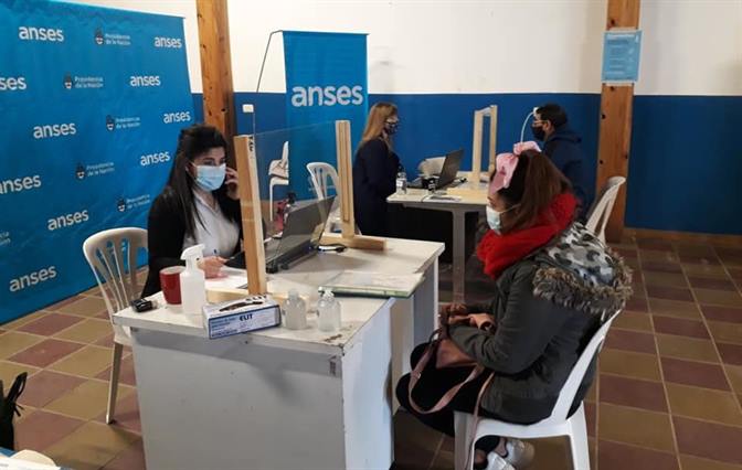 Anses comienza a brindar atención por los barrios capitalinos