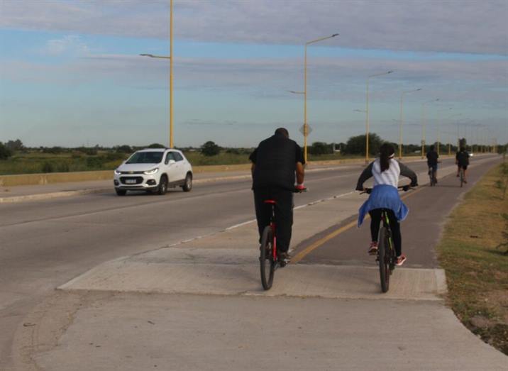 La ciclovía une las avenidas Solís y Alsina en la Nueva Costanera