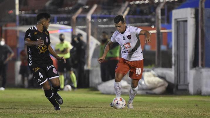 Güemes goleó y sigue en lo más alto Güemes goleó y sigue en lo más alto