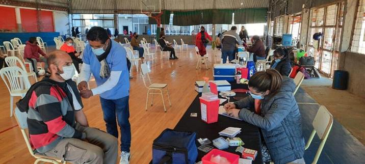 Extenso cronograma de vacunación en distintos puntos de la provincia