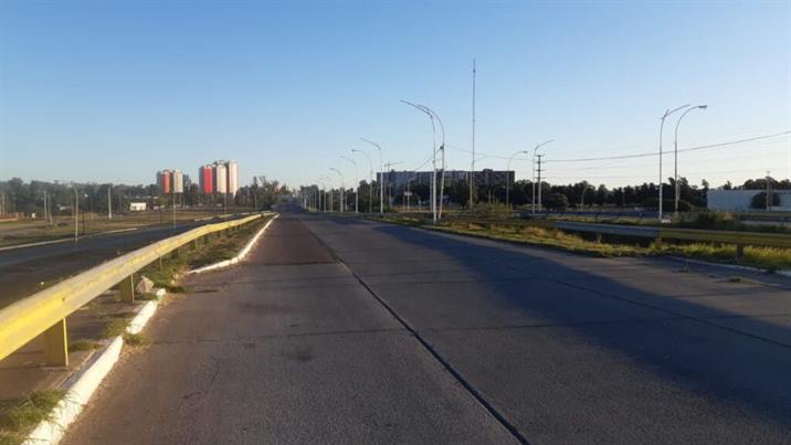 FOTOS: Amplio acatamiento a la restricción de la circulación en Santiago FOTOS: Amplio acatamiento a la restricción de la circulación en Santiago
