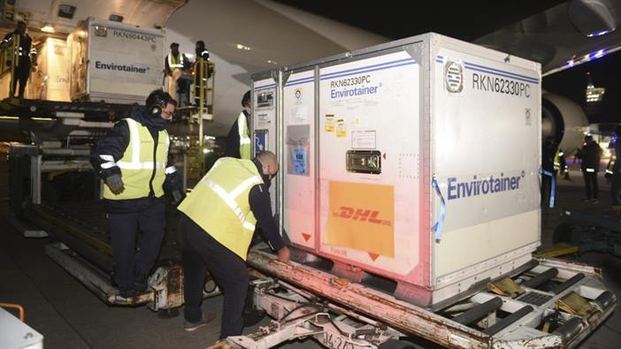 Santiago recibirá más de 14 mil vacunas contra el Covid Santiago recibirá más de 14 mil vacunas contra el Covid