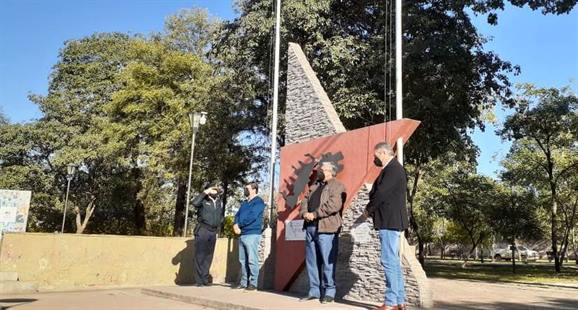 Fantoni: “Honremos a los patriotas que pelean contra el covid”