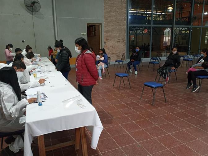 Último día de entrega de la Tarjeta Alimentar en La Banda