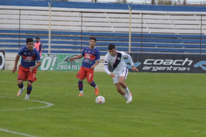 Güemes volvió al triunfo y recuperó la punta