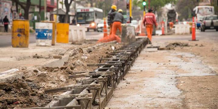 La construcción generó 2500 nuevos puestos de trabajo en Santiago La construcción generó 2500 nuevos puestos de trabajo en Santiago