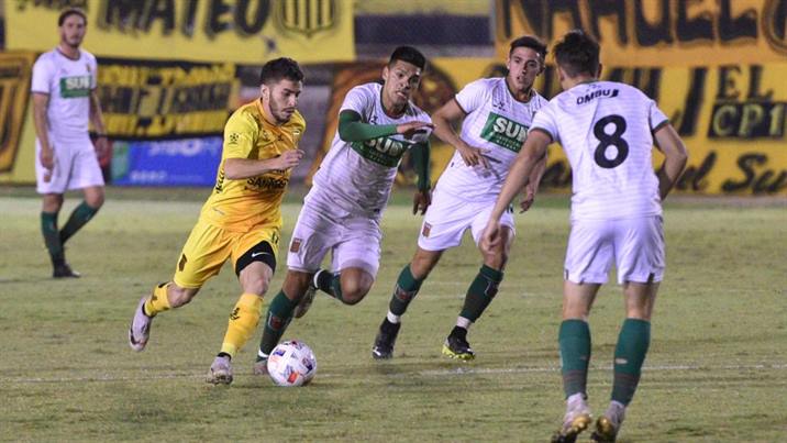 Una nueva derrota agudiza la crisis en Mitre