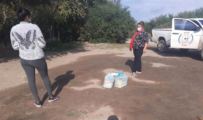 Cañada Escobar: asisten a unas veinte familias aisladas por covid Cañada Escobar: asisten a unas veinte familias aisladas por covid