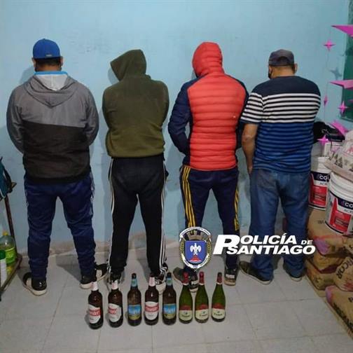 Más de 30 personas participaban de una tabeada en Villa Robles Más de 30 personas participaban de una tabeada en Villa Robles