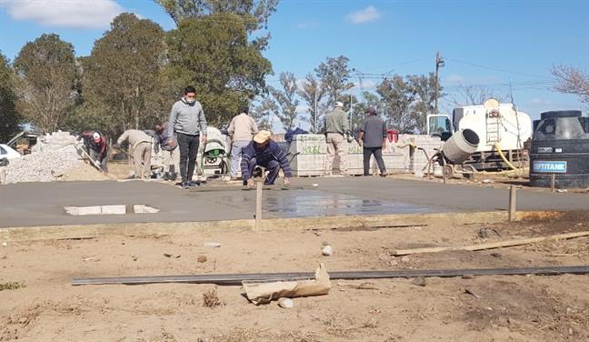 Sigue adelante el plan de viviendas ecológicas en San Pedro de Guasayán