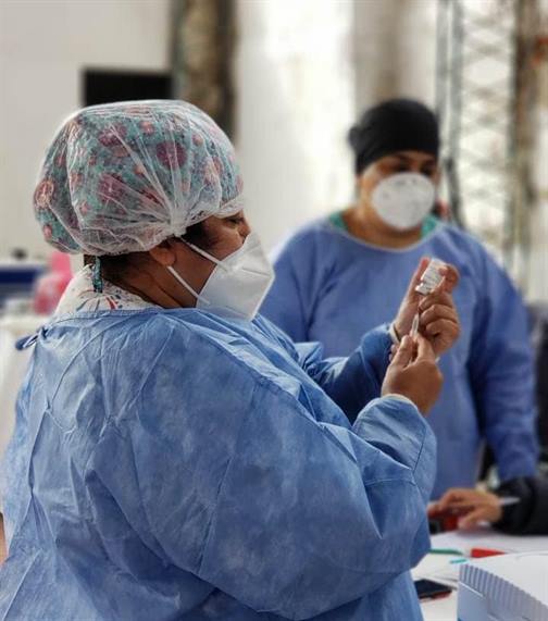 El lunes inicia la vacunación a personas de 35 a 39 años con y sin factores de riesgo