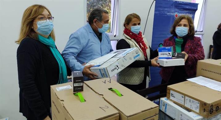 Entregan equipamiento digital a centros de salud de 20 localidades Entregan equipamiento digital a centros de salud de 20 localidades
