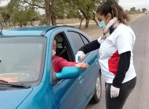 Controles preventivos contra el covid en los accesos a Clodomira Controles preventivos contra el covid en los accesos a Clodomira
