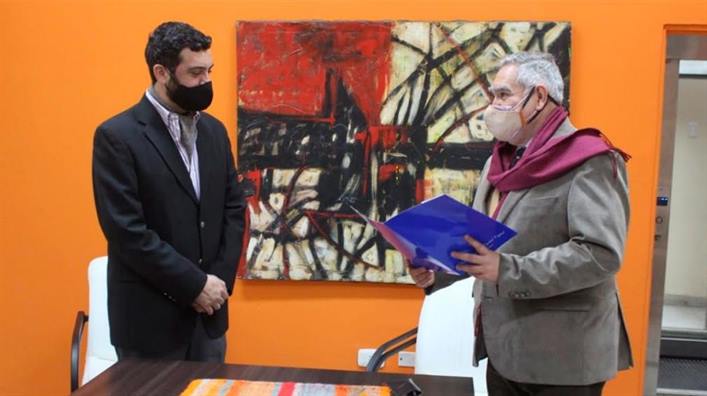 Francisco Avendaño asumió como director de Cultura