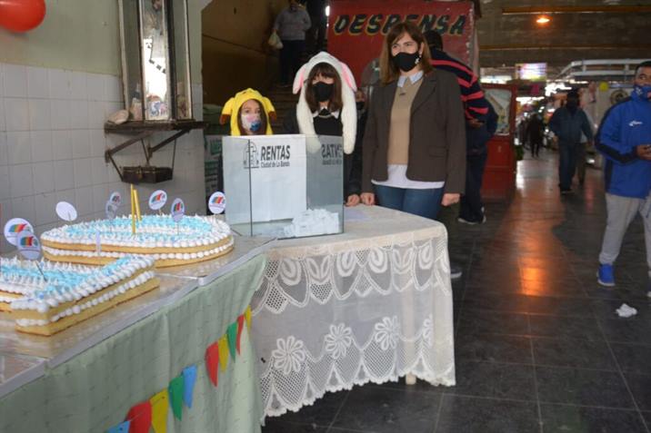 Convocan a ganadores del sorteo por el aniversario del Mercado Unión
