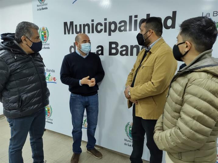 Destacan el acompañamiento del municipio a los artistas bandeños