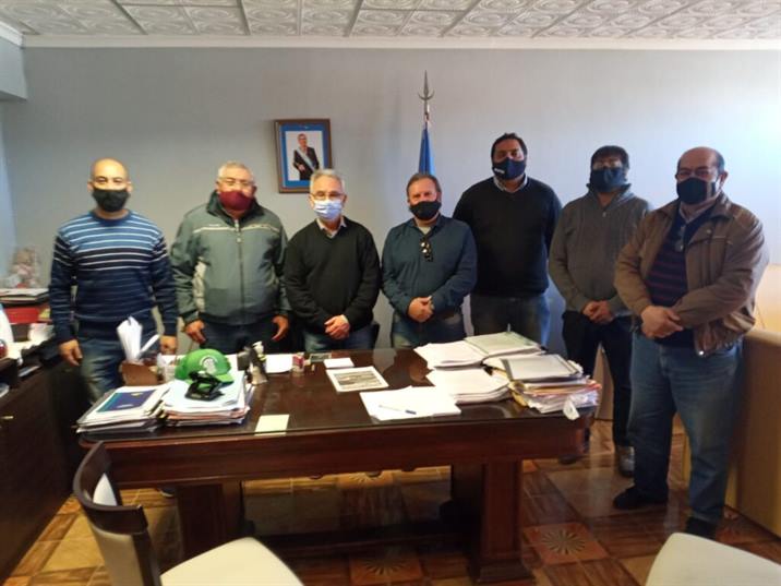 Anuncian un incremento salarial para municipales de Añatuya Anuncian un incremento salarial para municipales de Añatuya
