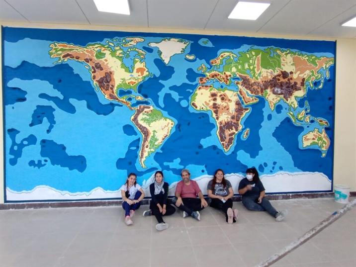 Restauraron el histórico planisferio de la Escuela Normal