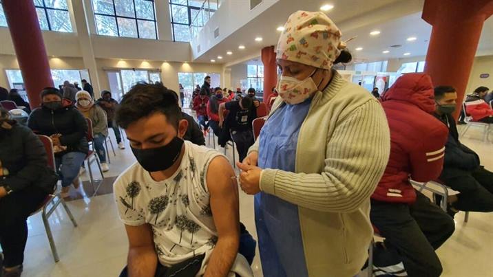 Más de 1600 jóvenes de Las Termas se vacunaron contra el covid