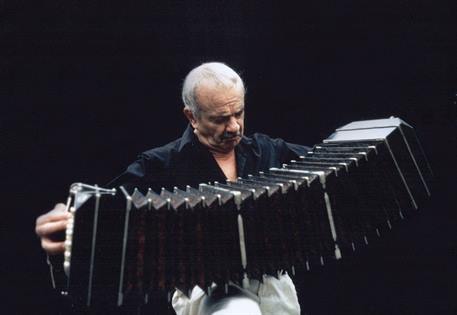 Estudiantes de la Espea mantienen vivo el legado de Piazzolla a 100 años del natalicio