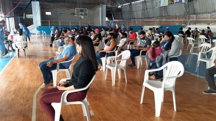 Convocan a los jóvenes de 18 a 24 años a vacunarse contra el covid Convocan a los jóvenes de 18 a 24 años a vacunarse contra el covid
